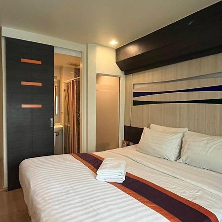 Orion Rooms Sukhumvit 11 Бангкок Екстер'єр фото